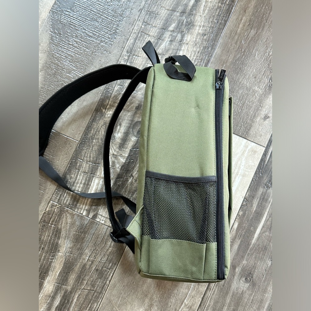 Caden Camera Bag - Picture 2 of 4